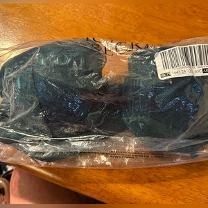 Women’s underwire bra 40c